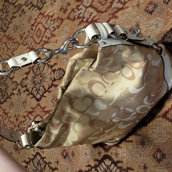 Coach purse - Picture 7 of 7